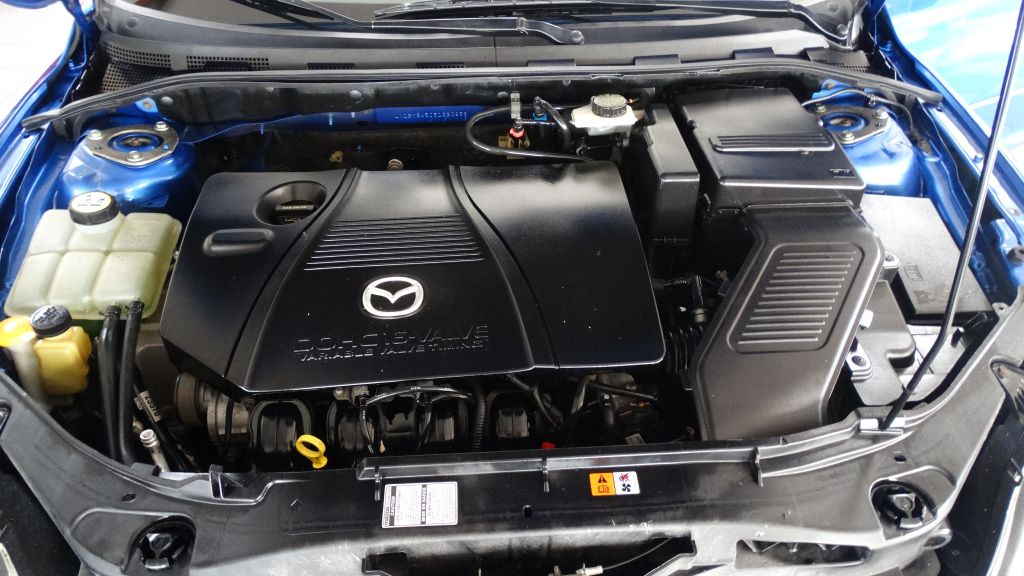 2005 Mazda MAZDA3 S - Photo 8