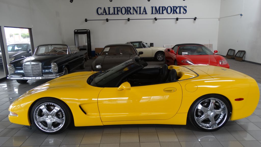 2003 Chevrolet Corvette Base