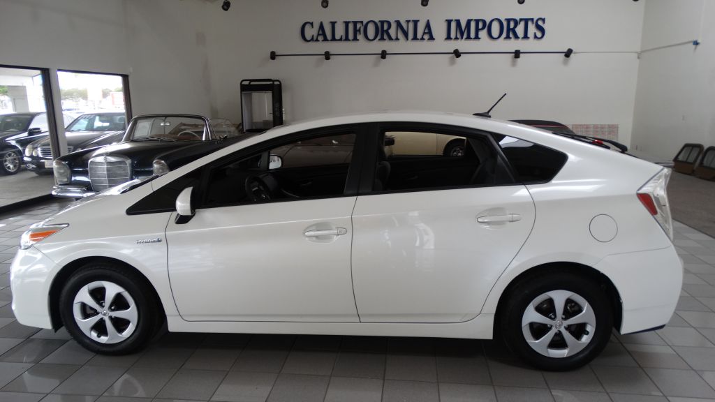 2013 Toyota Prius Three
